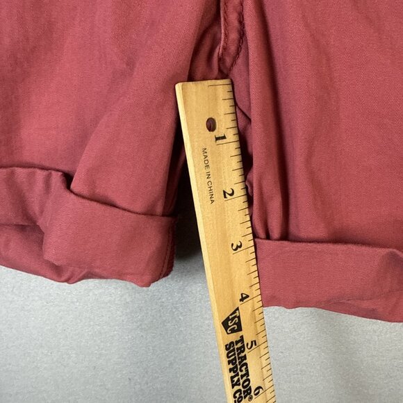 NWT Levi's Shorts Misses Size 8 Mid Rise Stretch Cuffed Cotton Cargo Denim W32 - Picture 6 of 14